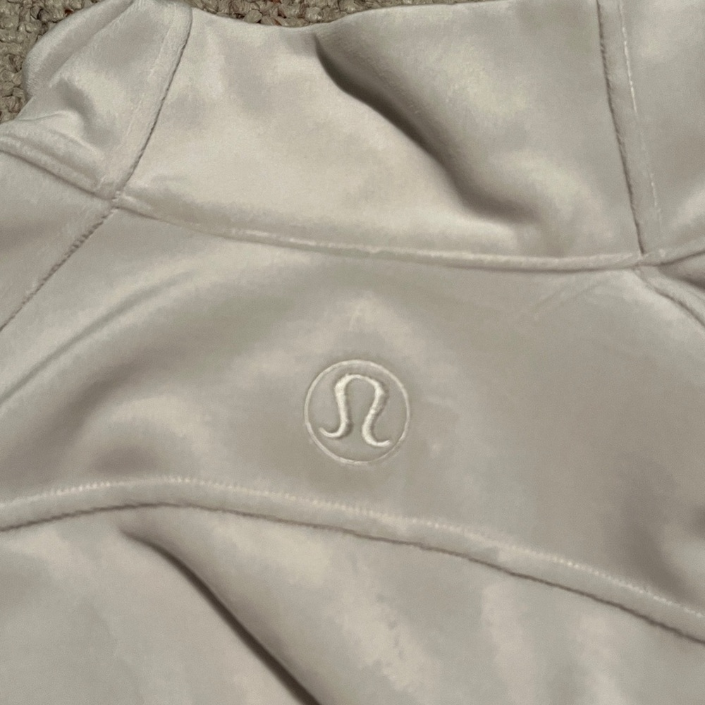 NWT Lululemon Scuba Oversized Funnel Neck *Velvet - Picture 8 of 8